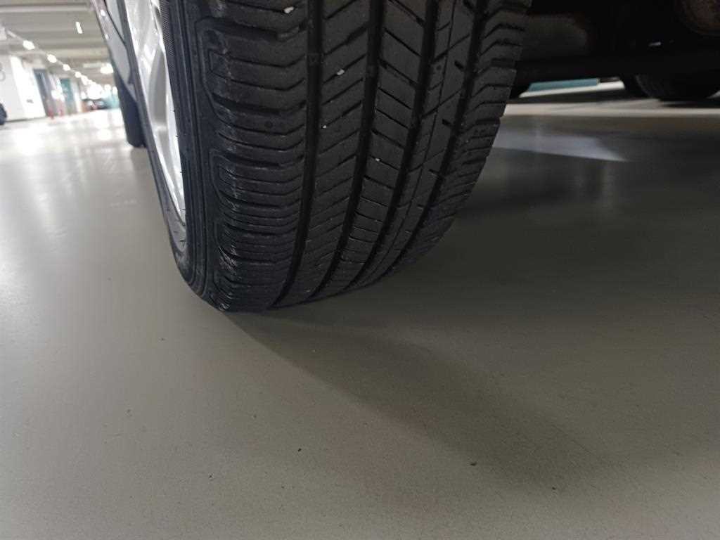 쉐보레 트랙스 1.4 LT 래더패키지 이미지 20