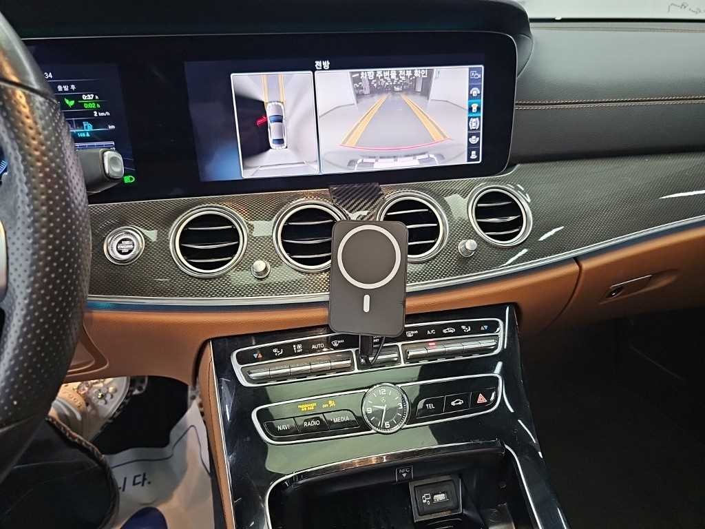 벤츠 E 클래스 E-클래스 W213 E350 4MATIC AMG LINE 이미지 10