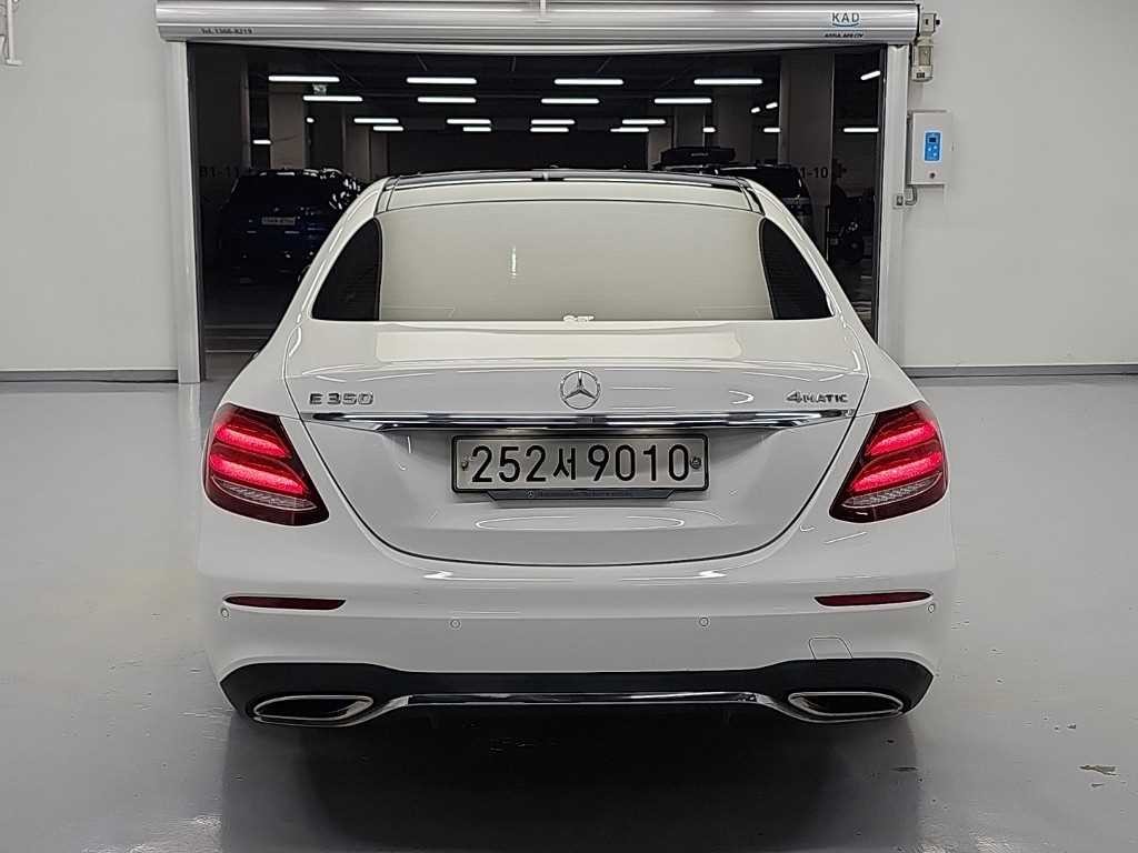 벤츠 E 클래스 E-클래스 W213 E350 4MATIC AMG LINE 이미지 3