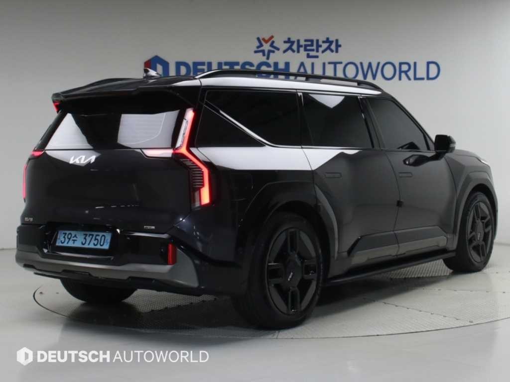기아 EV9 롱레인지 4WD GT Line 이미지 2