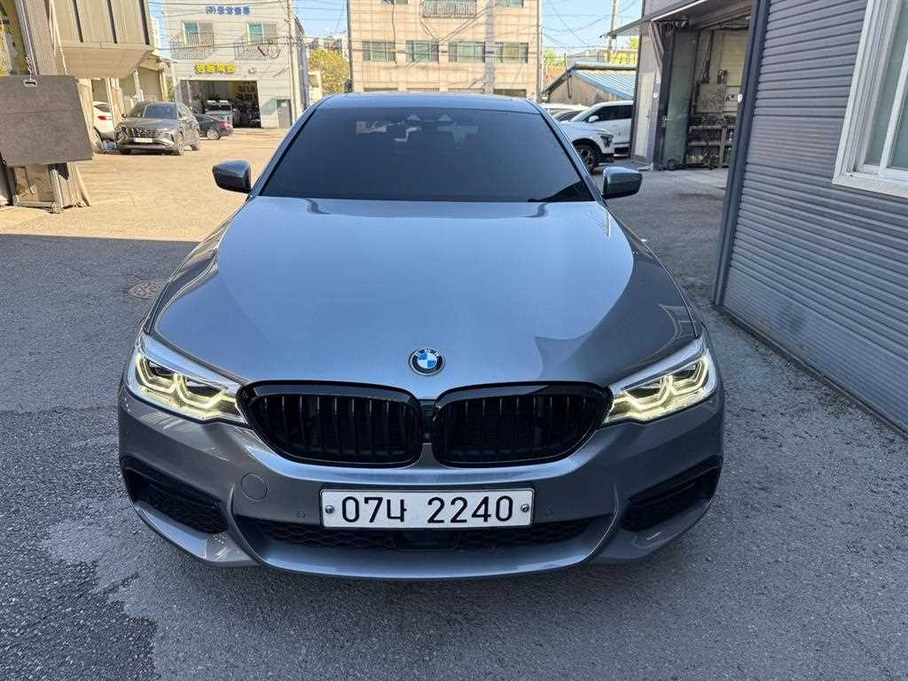 BMW 5시리즈 5시리즈 (G30) 530i xDrive M 스포츠 플러스 이미지 1