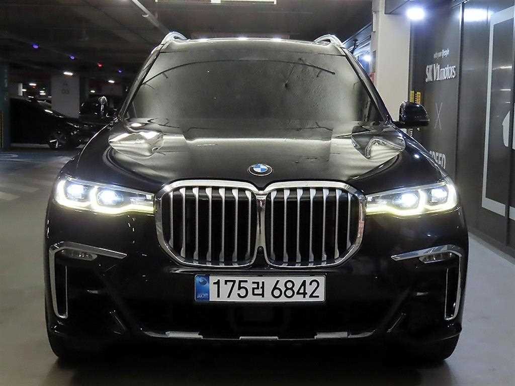 BMW X7 X7 (G07) xDrive 30d M 스포츠 6인승 이미지 2