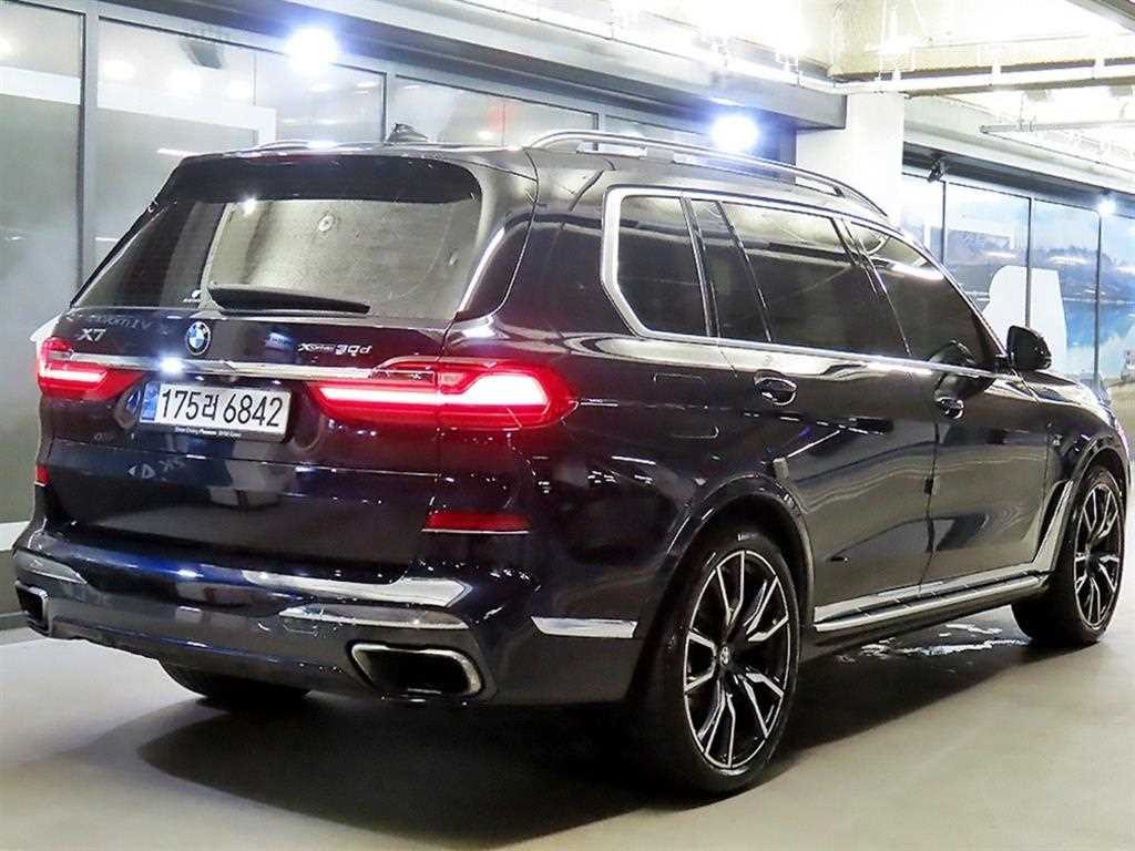 BMW X7 X7 (G07) xDrive 30d M 스포츠 6인승 이미지 4