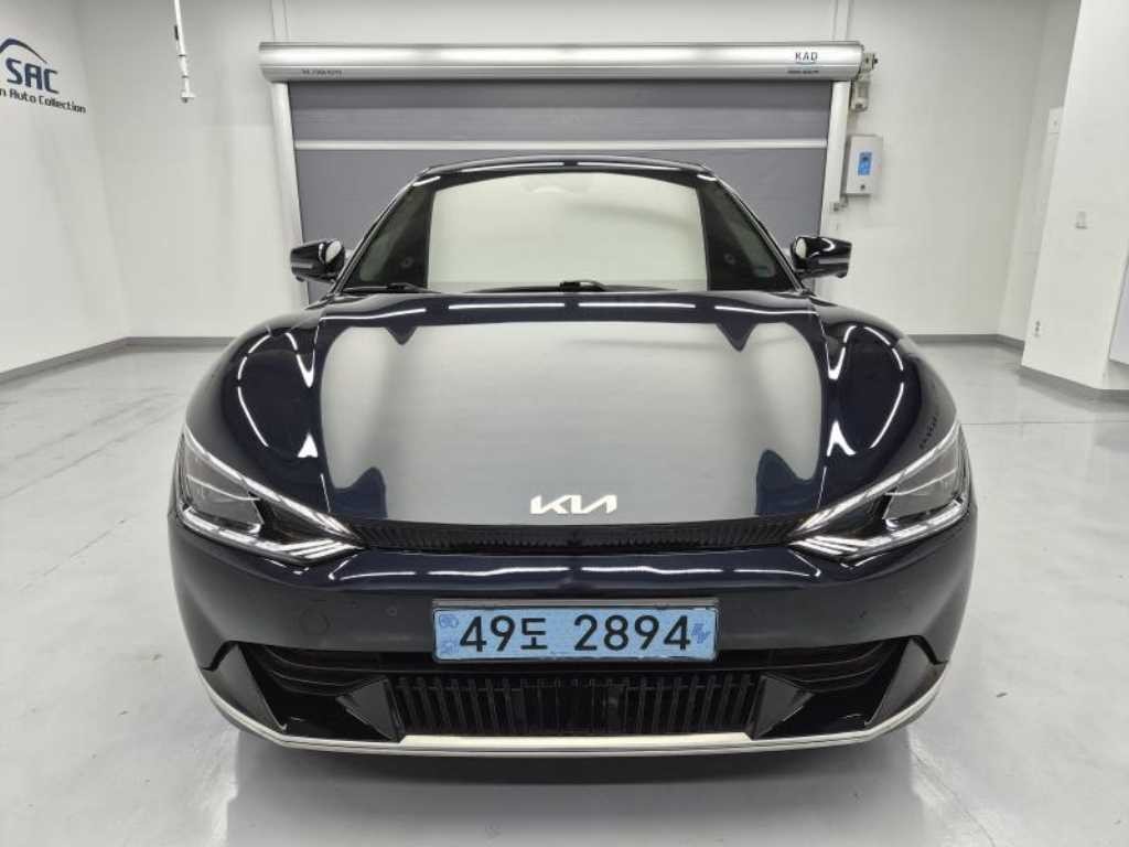 기아 EV6 롱레인지 어스 이미지 5
