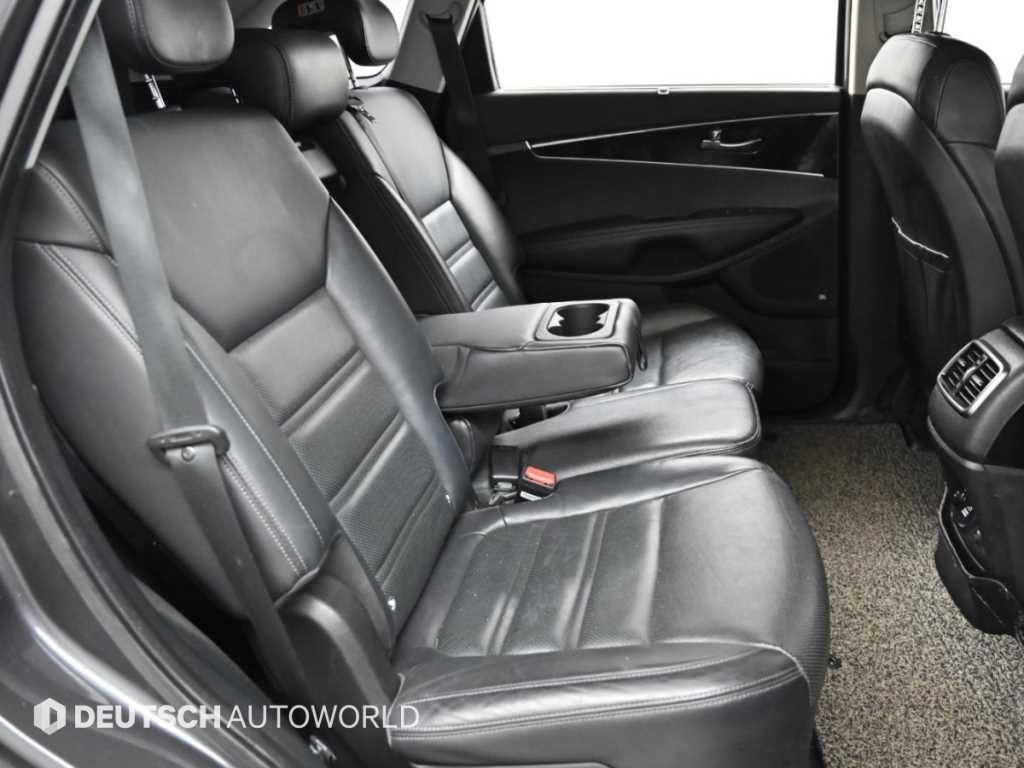 기아 쏘렌토 올 뉴 쏘렌토 디젤 4WD 2.0 노블레스 스페셜 이미지 12