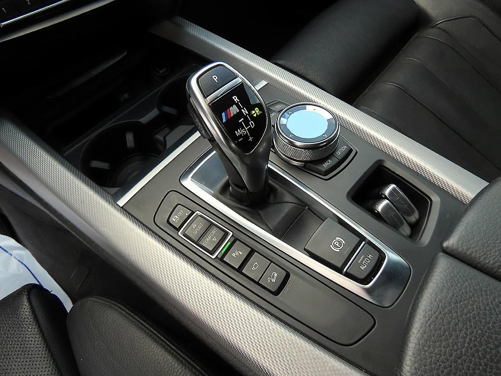 BMW X5 X5 (F15) xDrive M50d 이미지 11