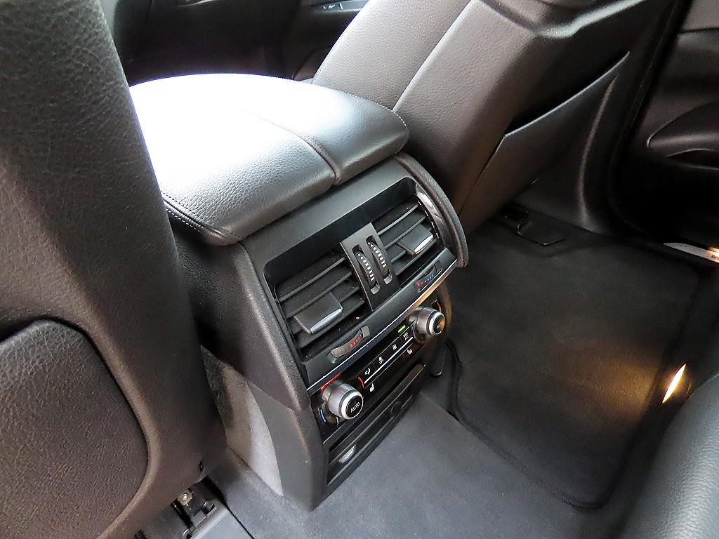 BMW X5 X5 (F15) xDrive M50d 이미지 16