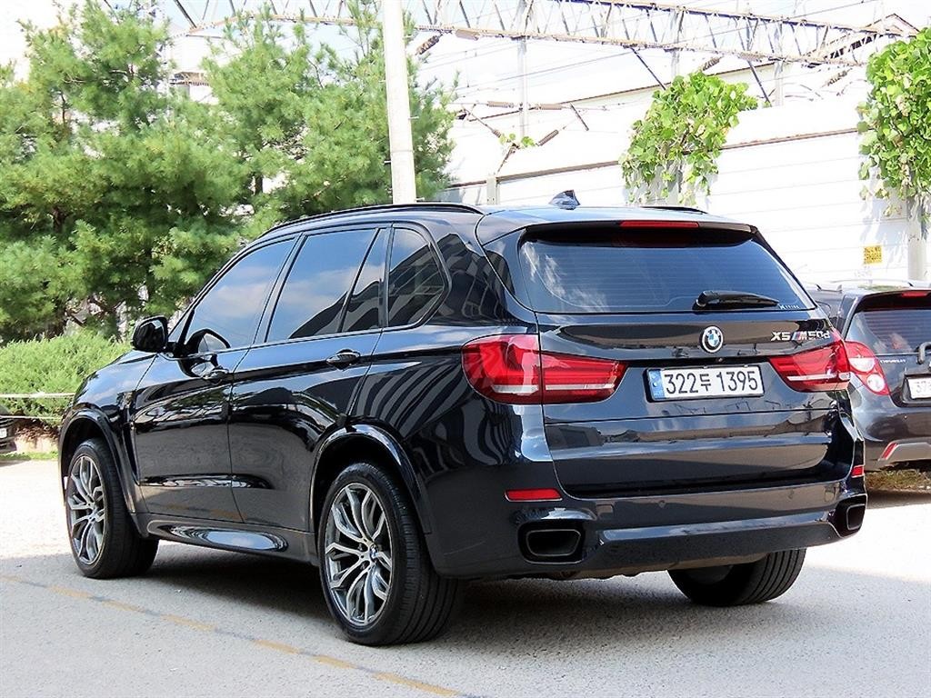 BMW X5 X5 (F15) xDrive M50d 이미지 3