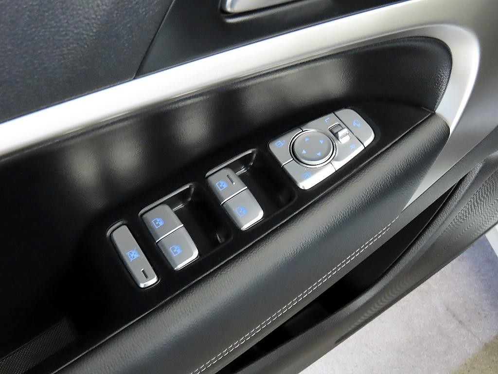 제네시스 G70 더 뉴 G70 가솔린 3.3T 2WD 기본형 이미지 13