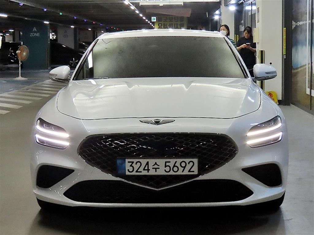 제네시스 G70 더 뉴 G70 가솔린 3.3T 2WD 기본형 이미지 2