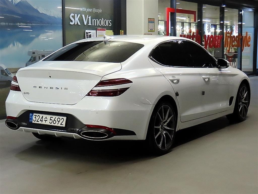 제네시스 G70 더 뉴 G70 가솔린 3.3T 2WD 기본형 이미지 4