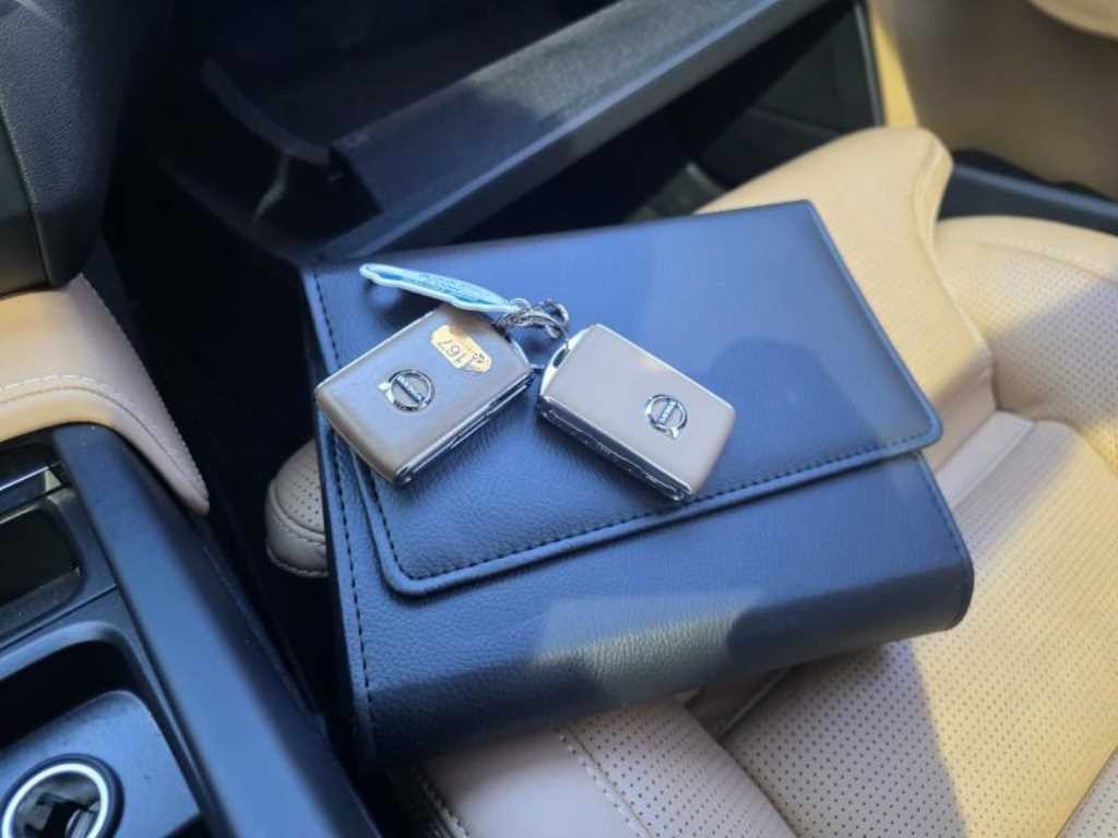 볼보 V90 V90 크로스컨트리 D5 프로 AWD 이미지 12