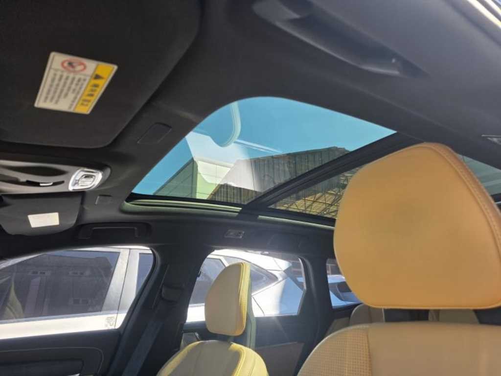 볼보 V90 V90 크로스컨트리 D5 프로 AWD 이미지 14