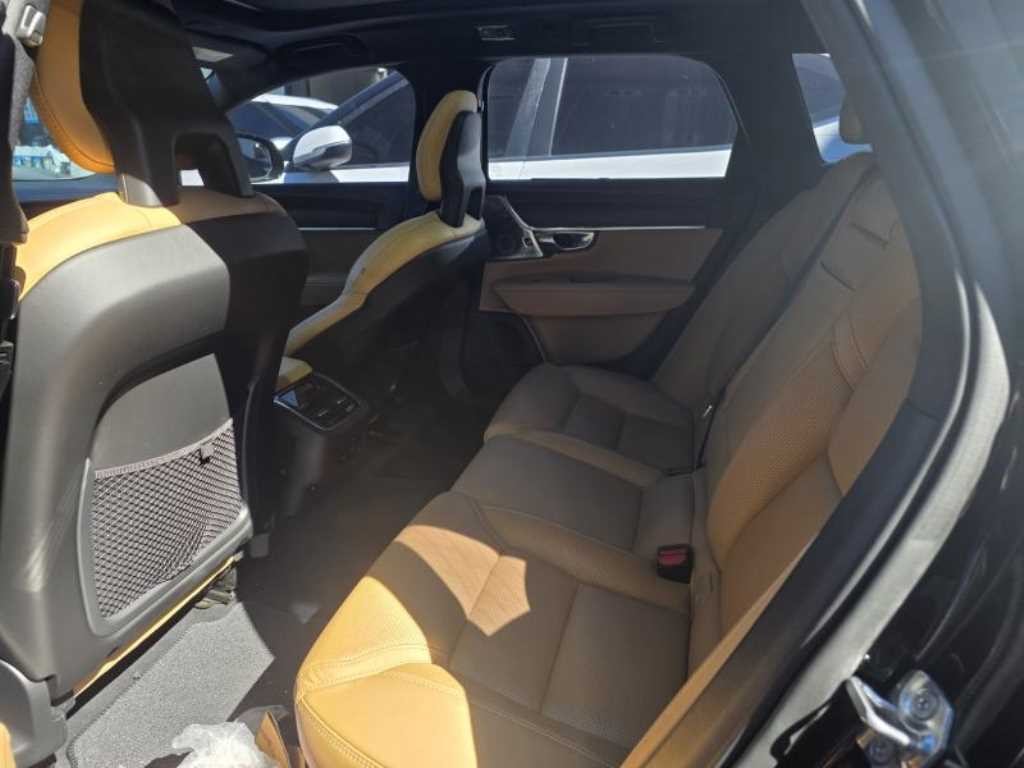 볼보 V90 V90 크로스컨트리 D5 프로 AWD 이미지 4