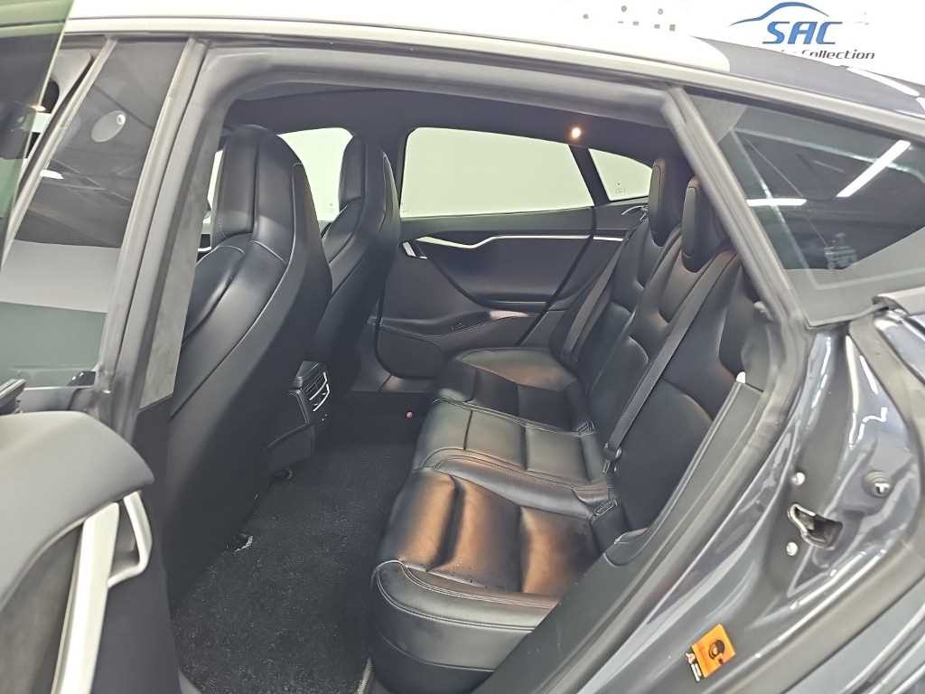 테슬라 모델 S 90D 이미지 12
