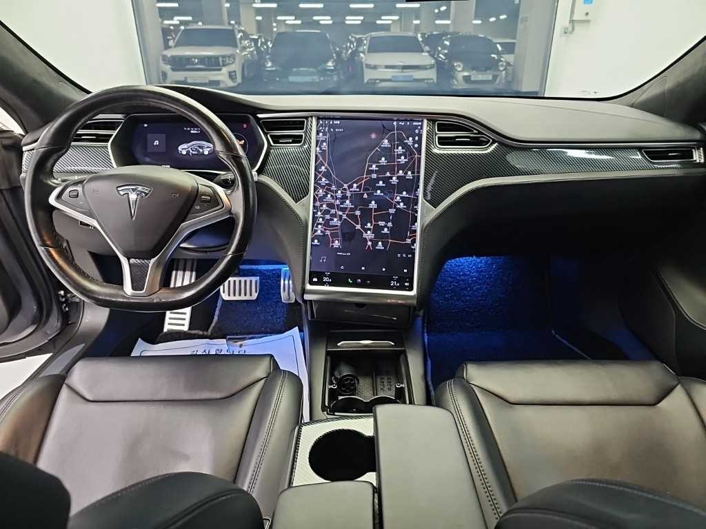 테슬라 모델 S 90D 이미지 7
