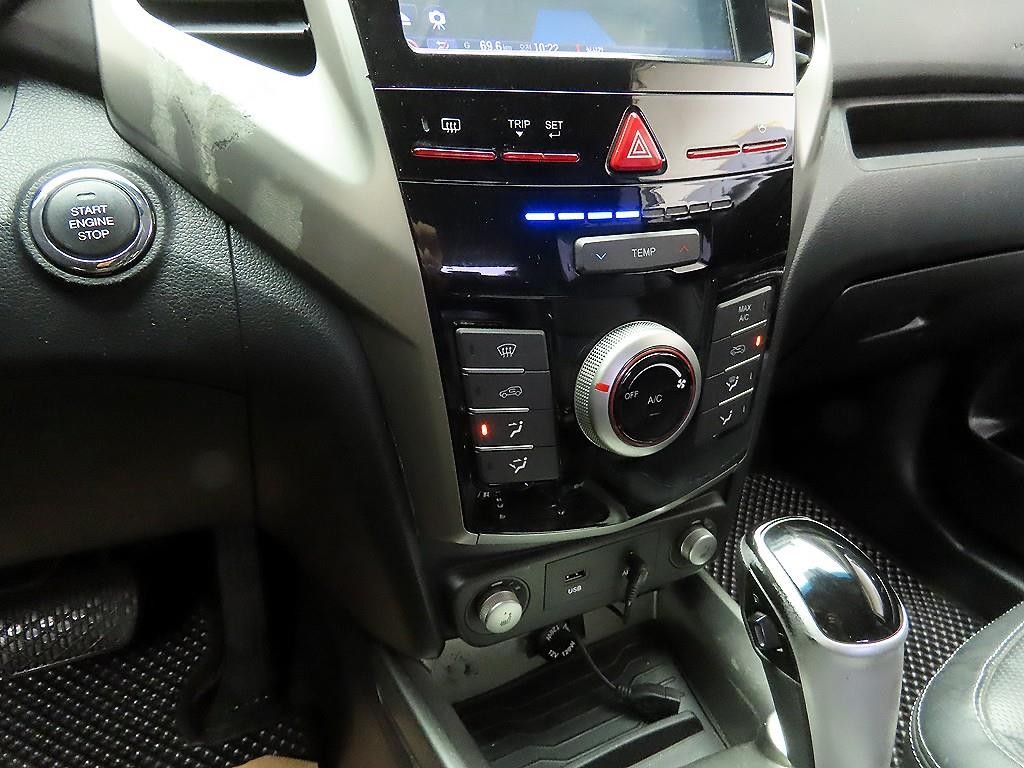 KG모빌리티(쌍용) 티볼리 가솔린 2WD 1.6 VX 이미지 16