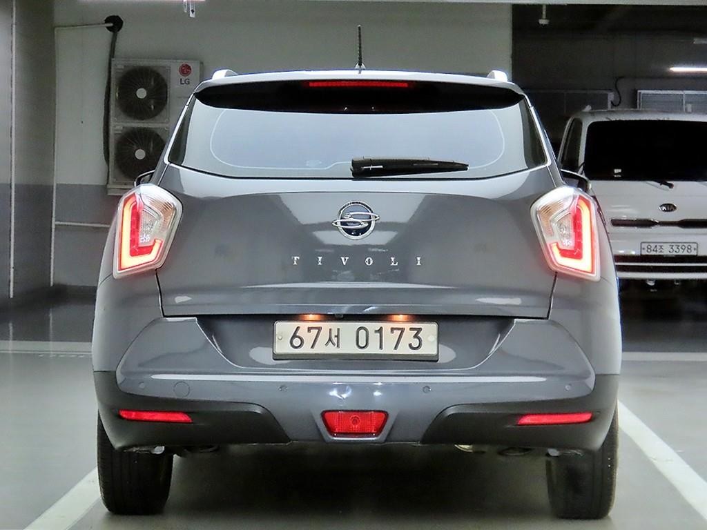 KG모빌리티(쌍용) 티볼리 가솔린 2WD 1.6 VX 이미지 3