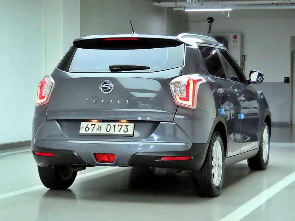 KG모빌리티(쌍용) 티볼리 가솔린 2WD 1.6 VX 이미지 4