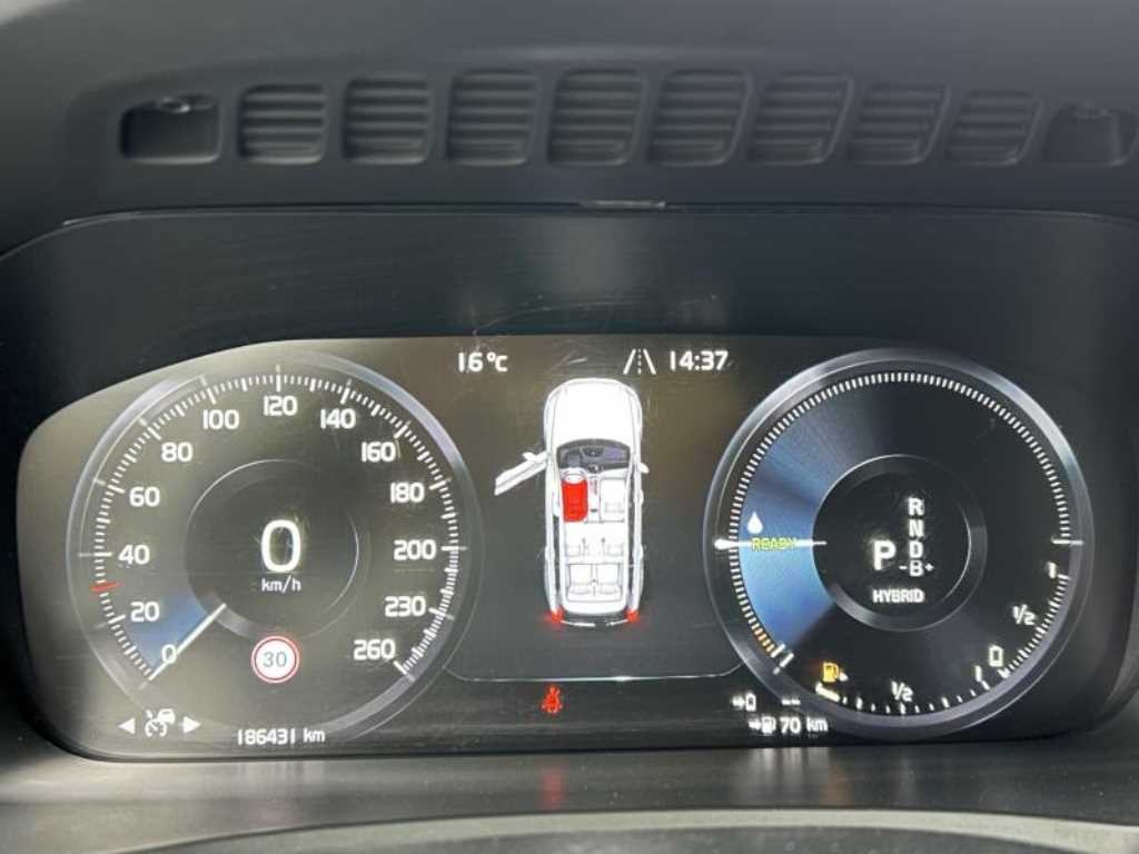 볼보 XC90 XC90 2세대 2.0 T8 AWD R-디자인 이미지 18