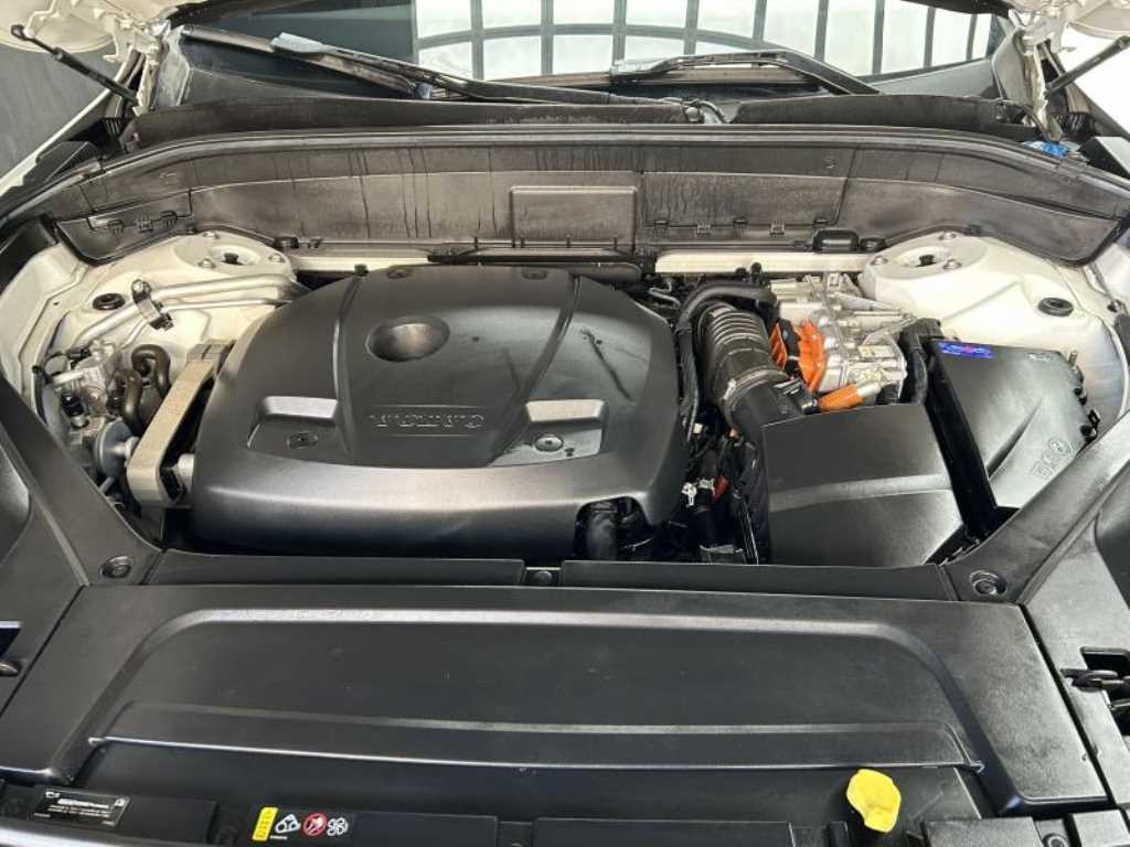 볼보 XC90 XC90 2세대 2.0 T8 AWD R-디자인 이미지 19