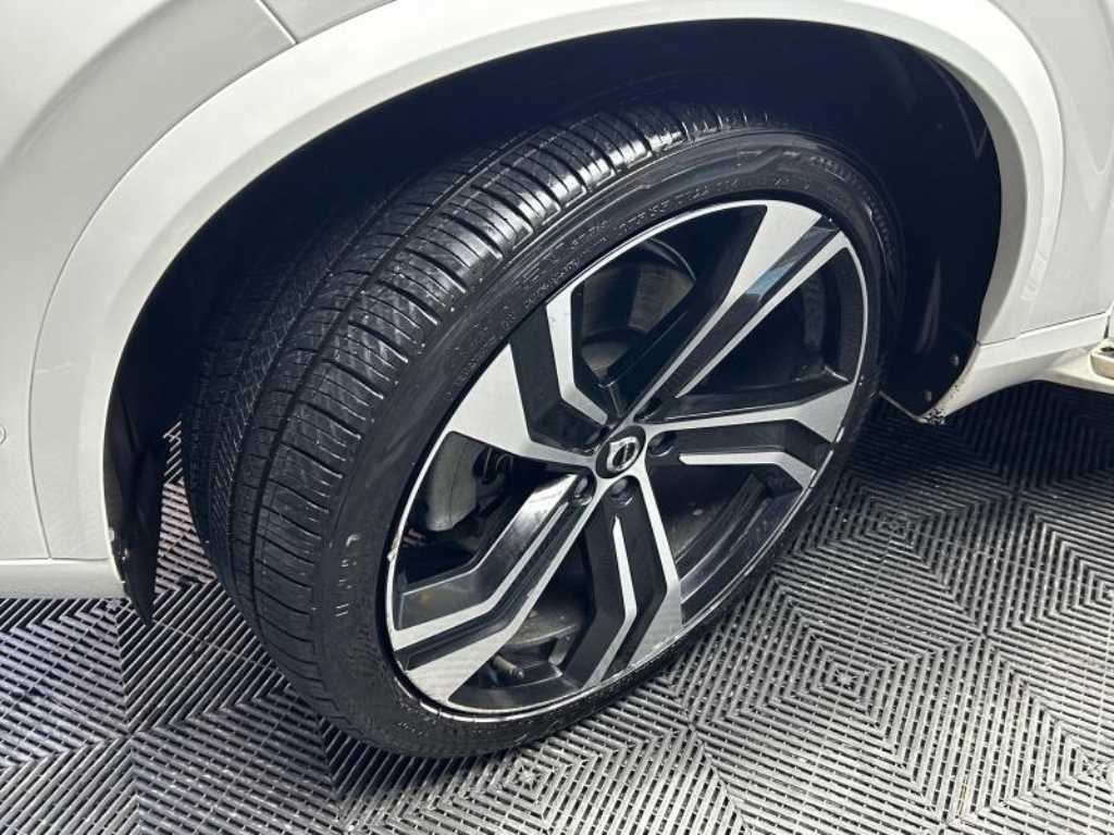 볼보 XC90 XC90 2세대 2.0 T8 AWD R-디자인 이미지 20