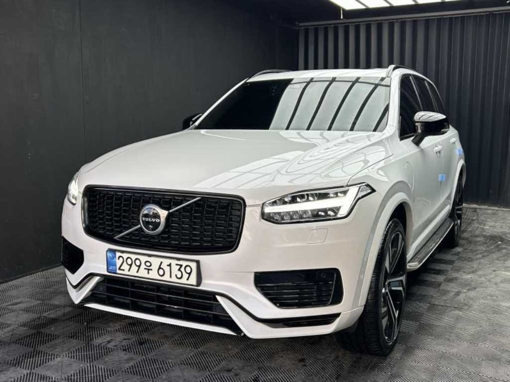 볼보 XC90 XC90 2세대 2.0 T8 AWD R-디자인 이미지 4