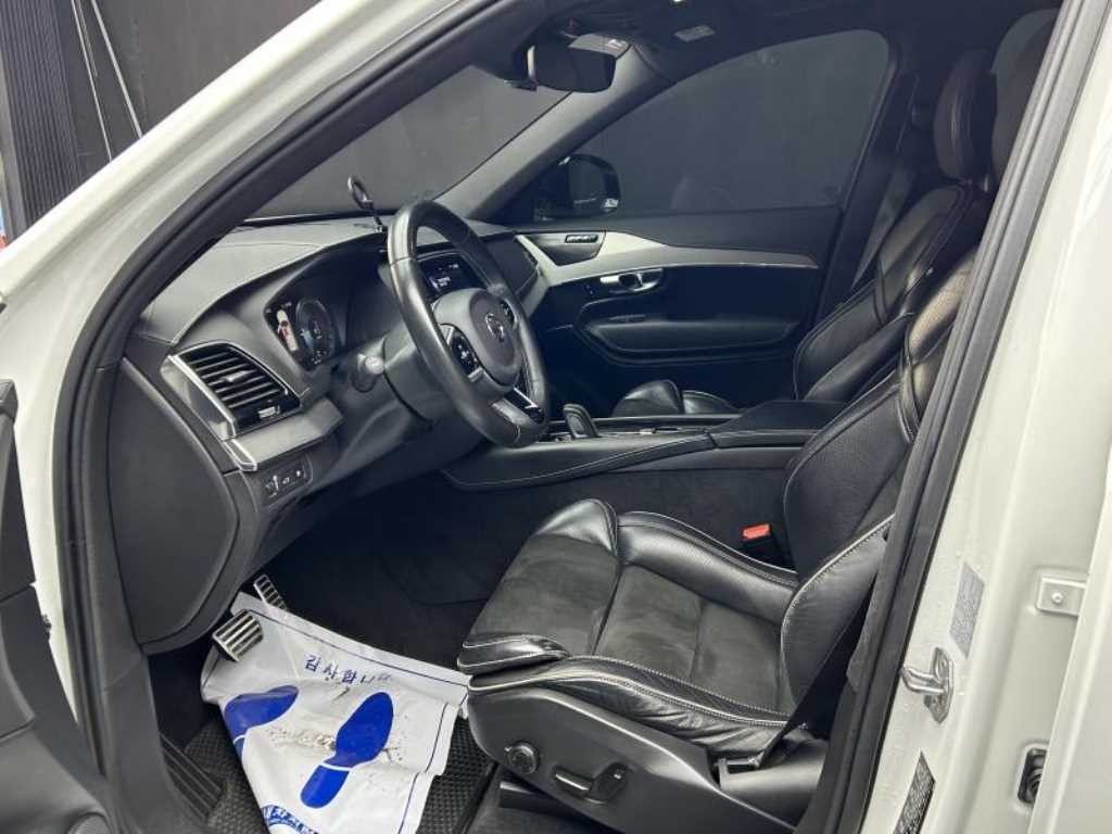 볼보 XC90 XC90 2세대 2.0 T8 AWD R-디자인 이미지 7