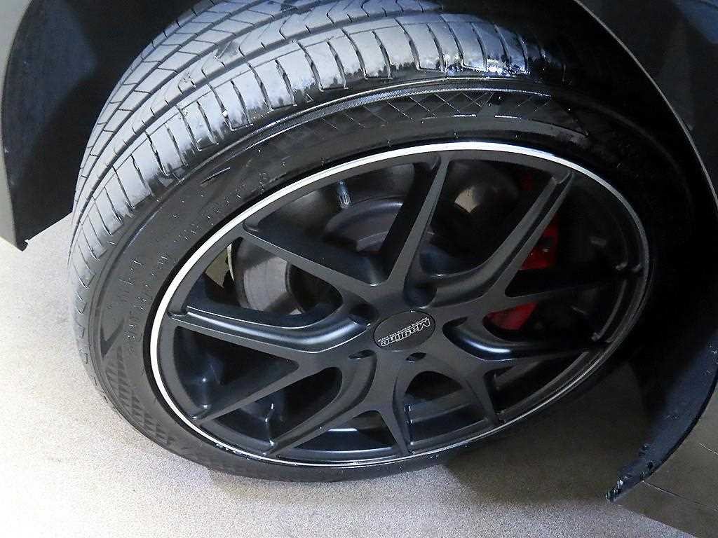 제네시스 G70 2.0T AWD 스포츠 패키지 이미지 20