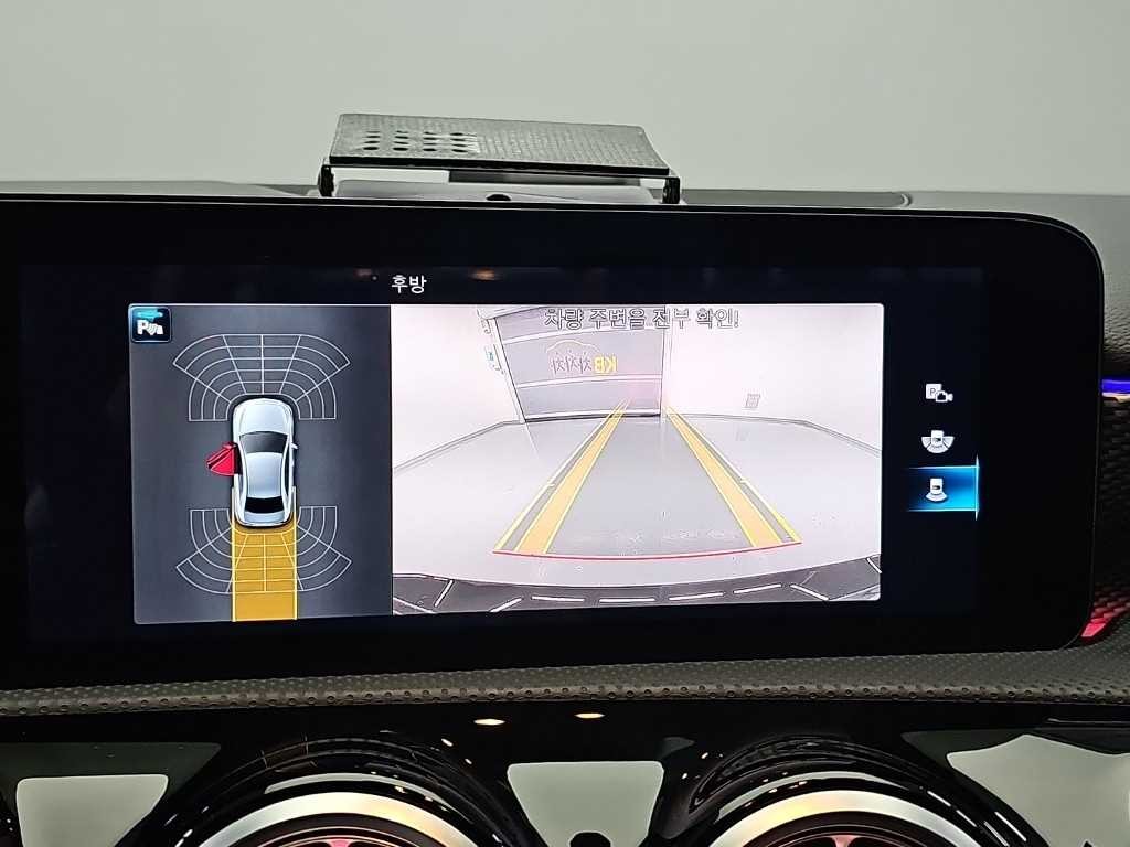 벤츠 A 클래스 A클래스 W177 A220 세단 이미지 14