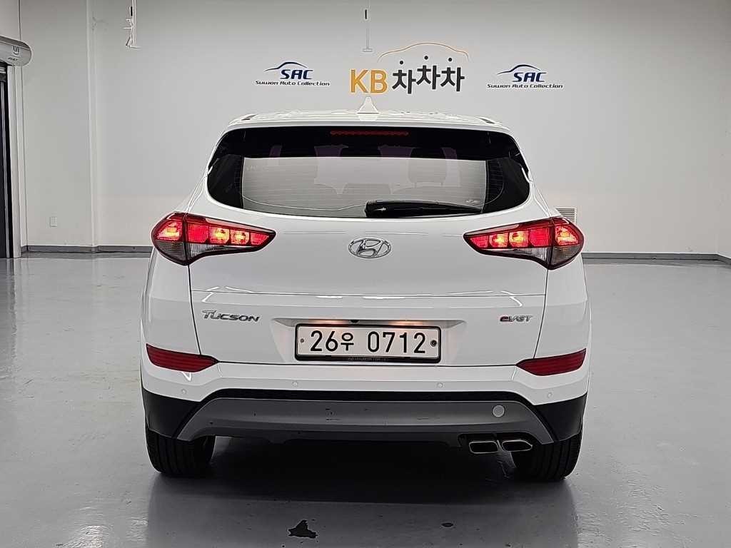 현대 투싼 올뉴투싼 디젤 2.0 2WD 스타일 이미지 3