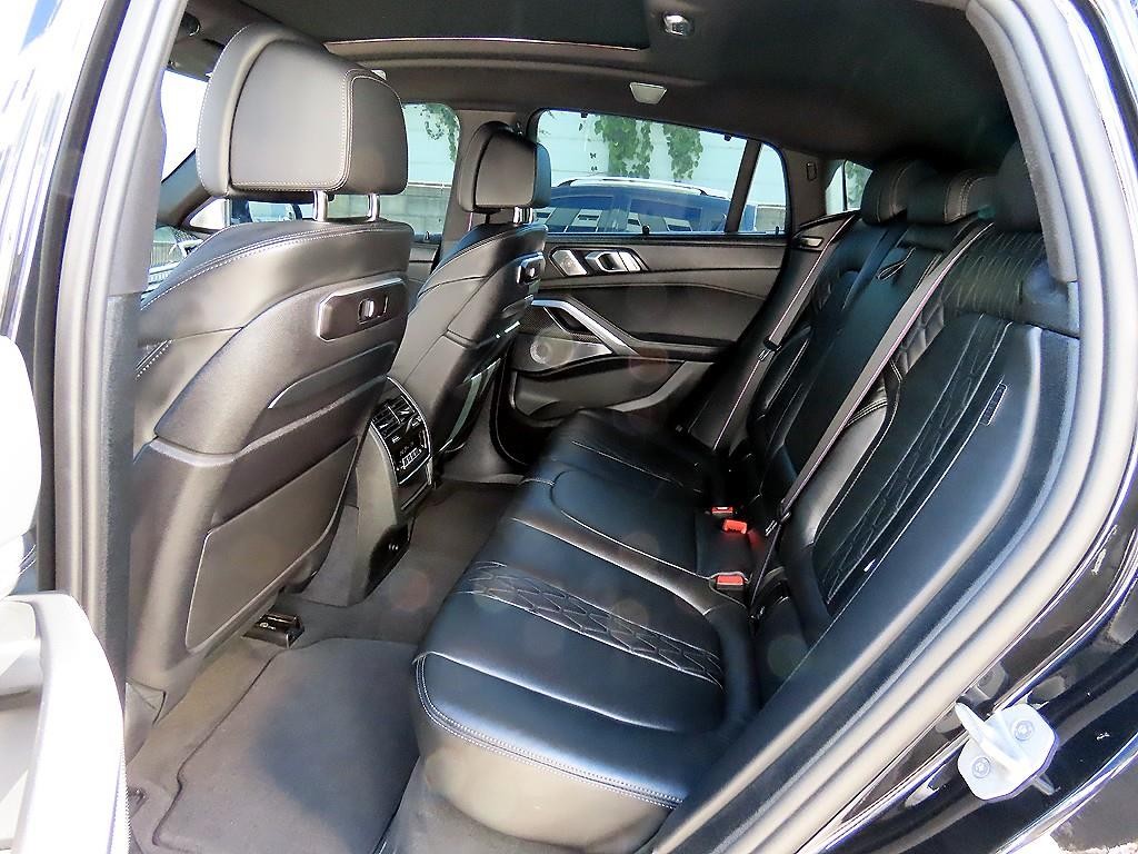 BMW X6 X6 (G06) xDrive M60i 이미지 6