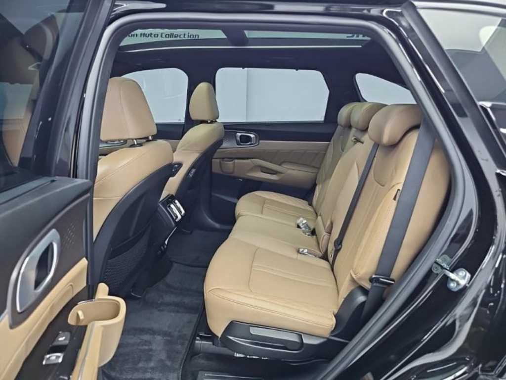 기아 쏘렌토 더 뉴 쏘렌토 4세대 하이브리드 1.6T 4WD 시그니처 그래비티 이미지 12