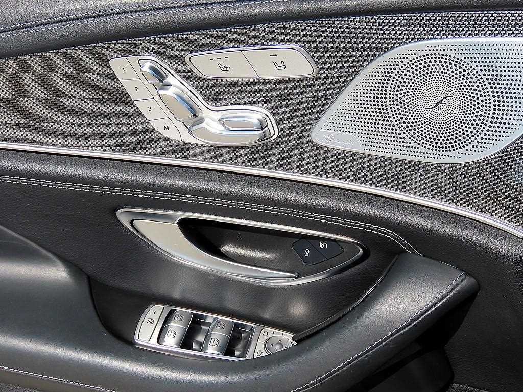 벤츠 CLS 클래스 CLS클래스 C257 CLS 300d AMG Line 이미지 12
