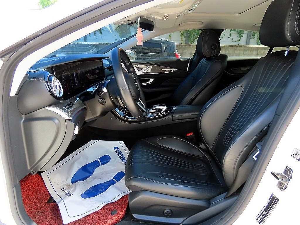 벤츠 CLS 클래스 CLS클래스 C257 CLS 300d AMG Line 이미지 5