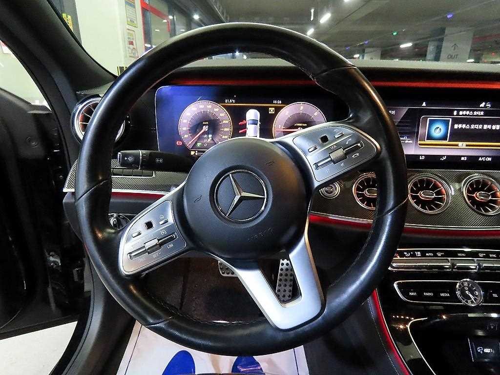 벤츠 CLS 클래스 CLS클래스 C257 CLS 300d AMG Line 이미지 8