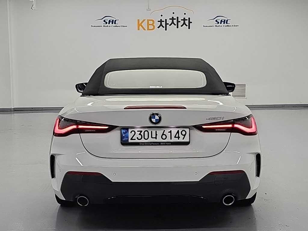 BMW 4시리즈 4시리즈 (G22) 420i 컨버터블 M 스포츠 이미지 3