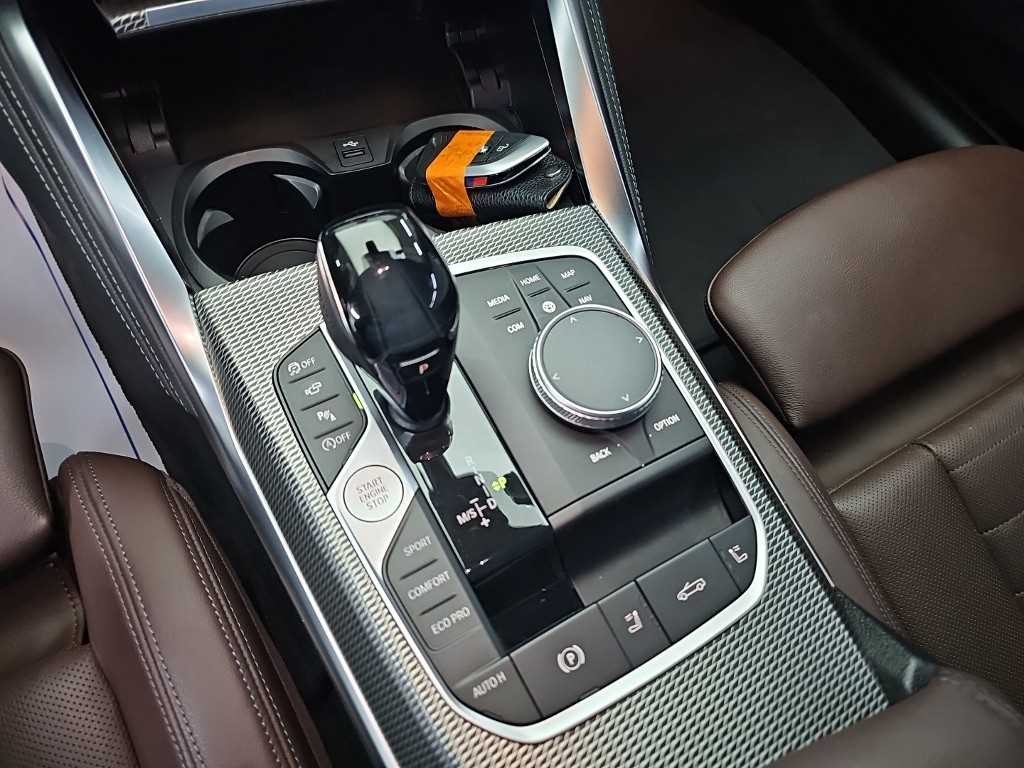 BMW 4시리즈 4시리즈 (G22) 420i 컨버터블 M 스포츠 이미지 8
