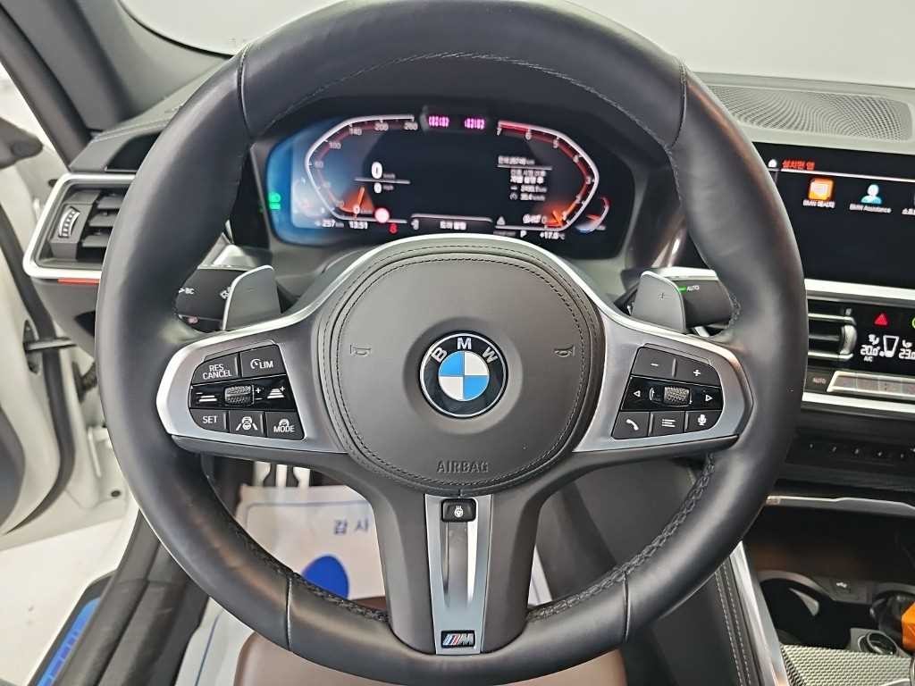 BMW 4시리즈 4시리즈 (G22) 420i 컨버터블 M 스포츠 이미지 9