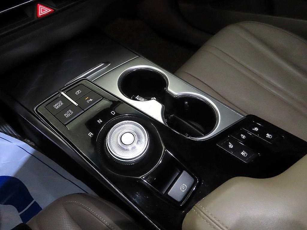 기아 K8 2.5 2WD 노블레스 이미지 12