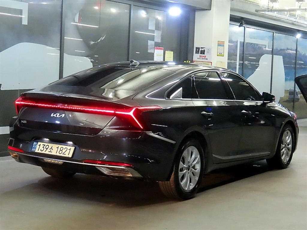 기아 K8 2.5 2WD 노블레스 이미지 4