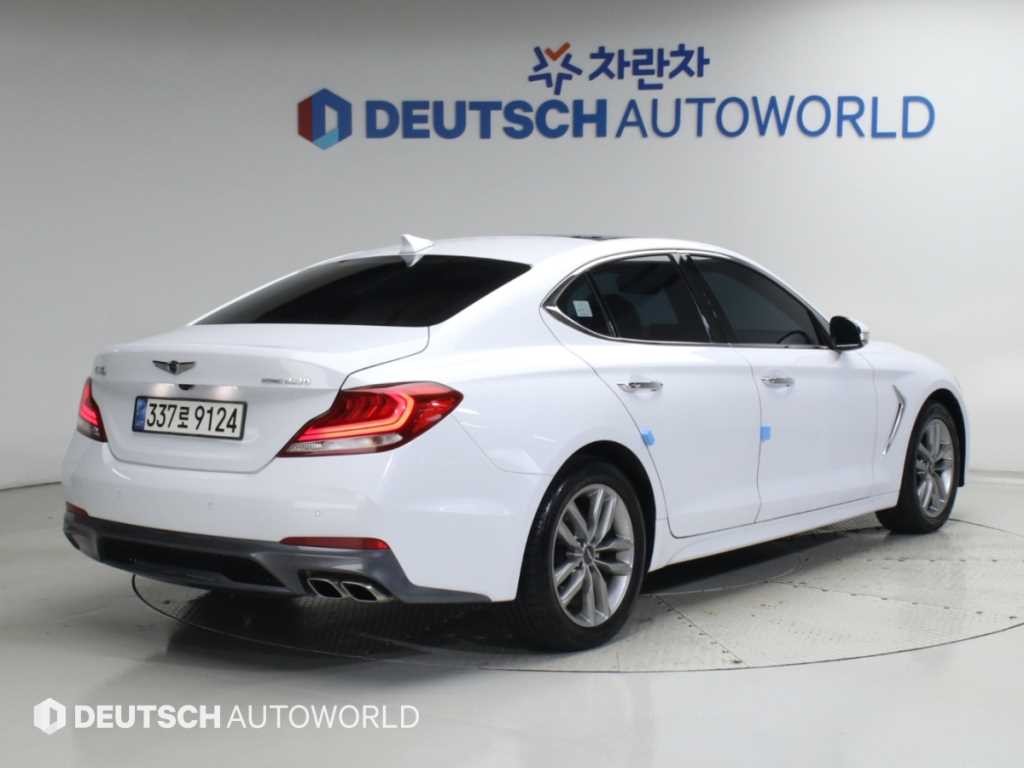 제네시스 G70 2.2D AWD 슈프림 이미지 2