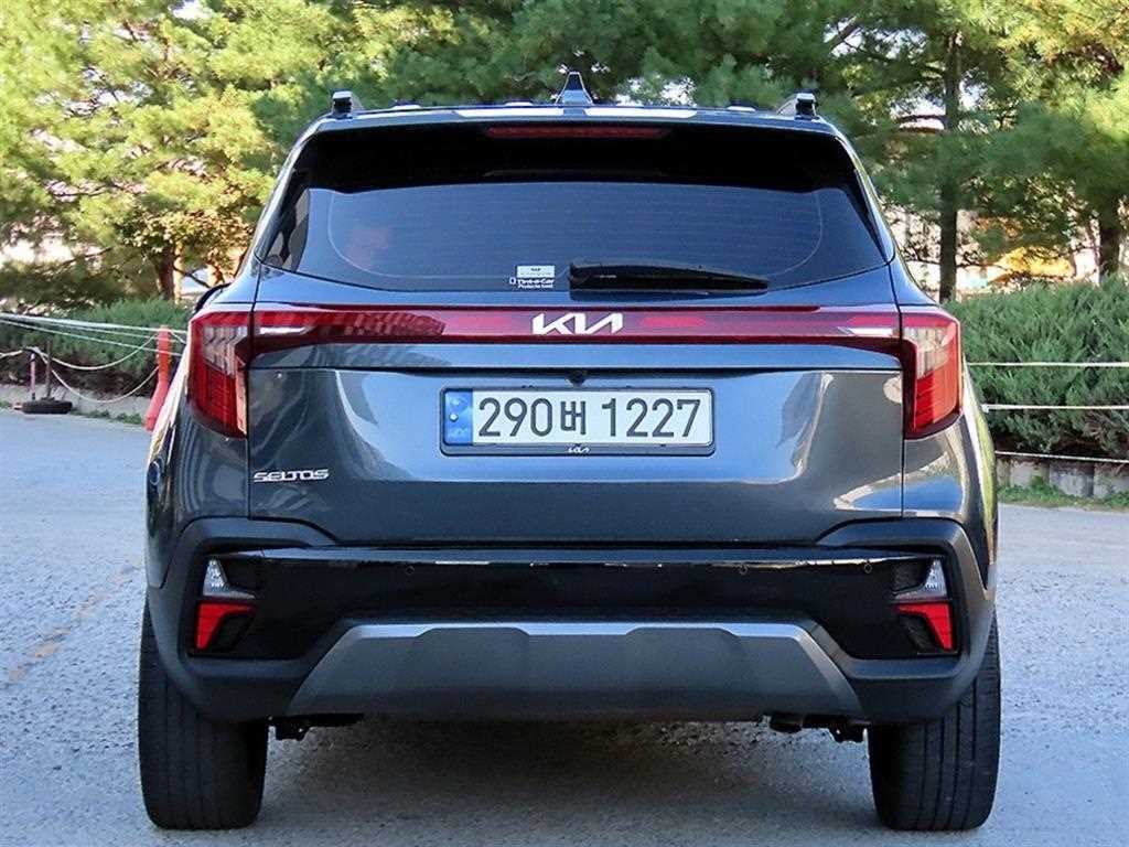 기아 셀토스 더 뉴 셀토스 가솔린 1.6 터보 2WD 그래비티 이미지 4