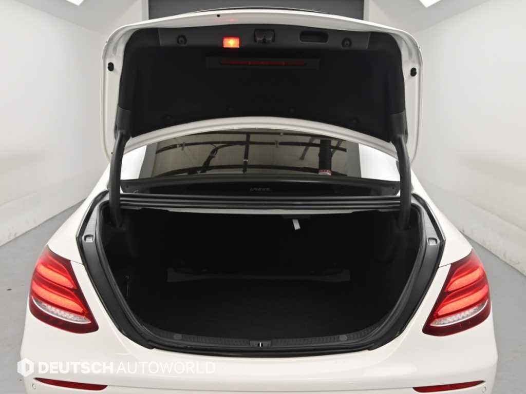 벤츠 E 클래스 E-클래스 W213 E200 아방가르드 이미지 19