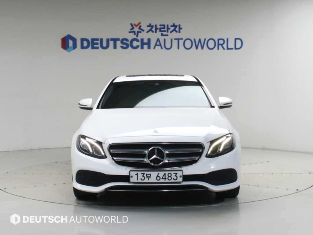 벤츠 E 클래스 E-클래스 W213 E200 아방가르드 이미지 3