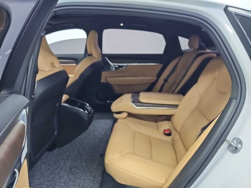 볼보 S90 B5 인스크립션 이미지 12