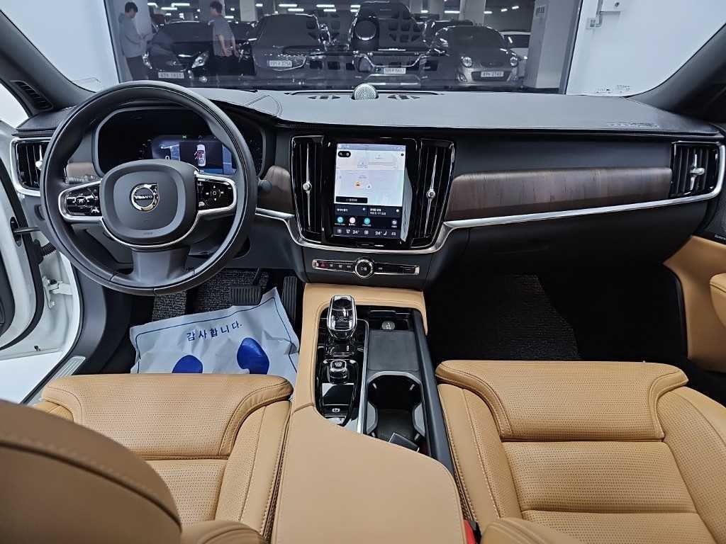 볼보 S90 B5 인스크립션 이미지 7