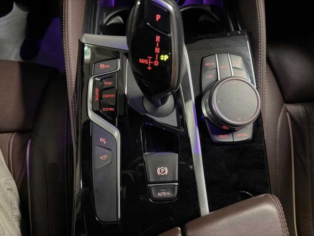 BMW 5시리즈 5시리즈 (G30) 540i xDrive M 스포츠 플러스 이미지 12