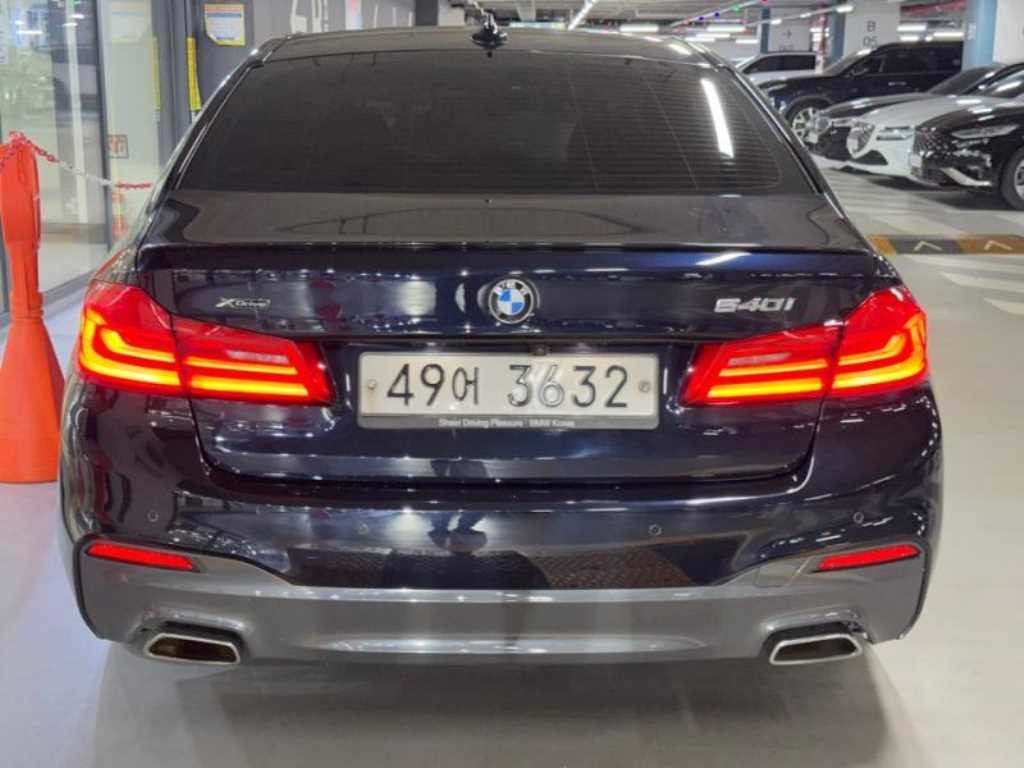 BMW 5시리즈 5시리즈 (G30) 540i xDrive M 스포츠 플러스 이미지 5