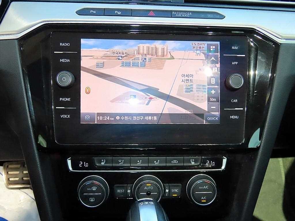 폭스바겐 아테온 2.0 TDI 엘레강스 프레스티지 이미지 14